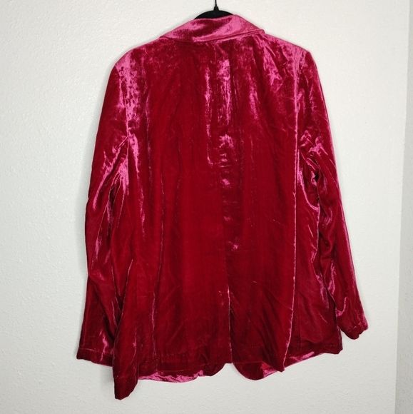 Torrid Red Velvet Classic Blazer Women's Size 0X - Picture 4 of 7